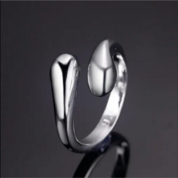 925 Sterling Silver Waterdrop Jewelry Set Bracelet Necklace Earrings and Ring - Picture 11 of 16